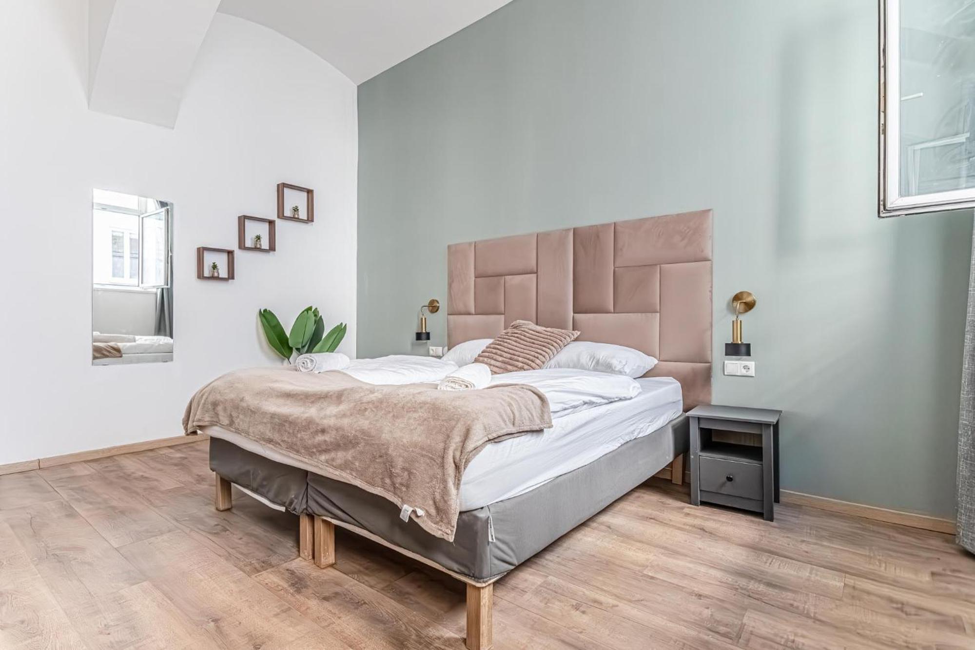 Kingbed 1br With Ensuite Washer & Smart Tv Vídeň
